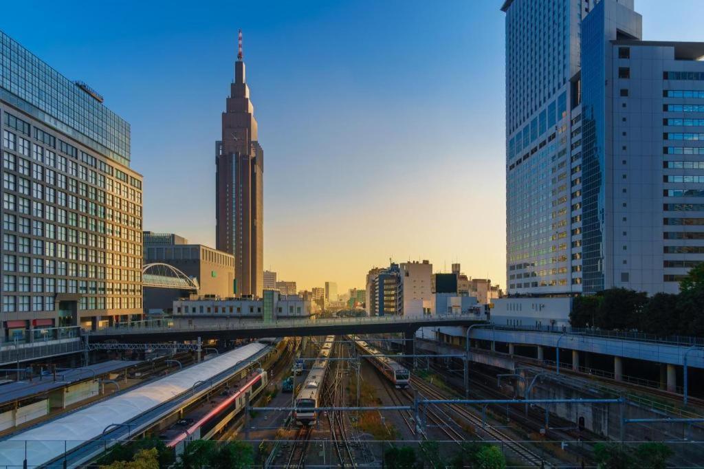 Tokyo Business Hotel Luaran gambar