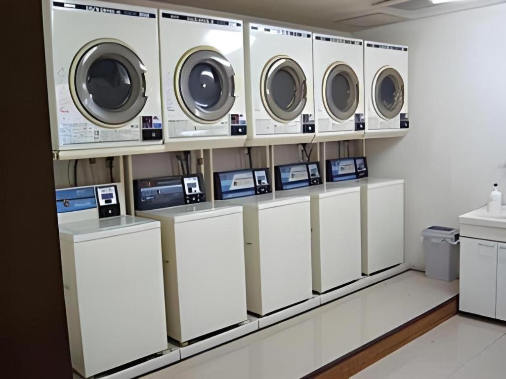 Tokyo Business Hotel Luaran gambar