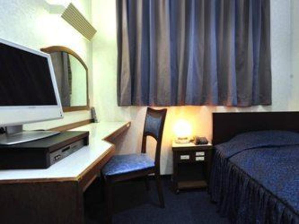 Tokyo Business Hotel Luaran gambar