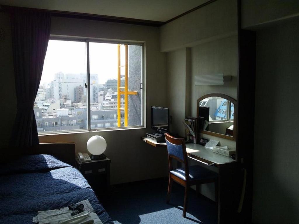Tokyo Business Hotel Luaran gambar